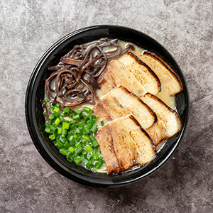 世界一のラーメン王に俺はなる俺の白ラーメン炙りチャーシュー麺