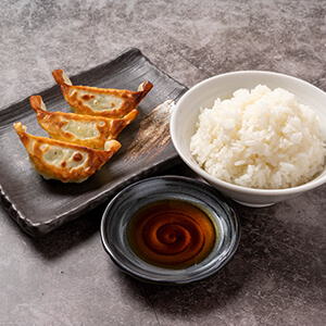 世界一のラーメン王に俺はなる餃子セット