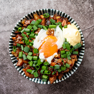 世界一のラーメン王に俺はなるチャータレ丼